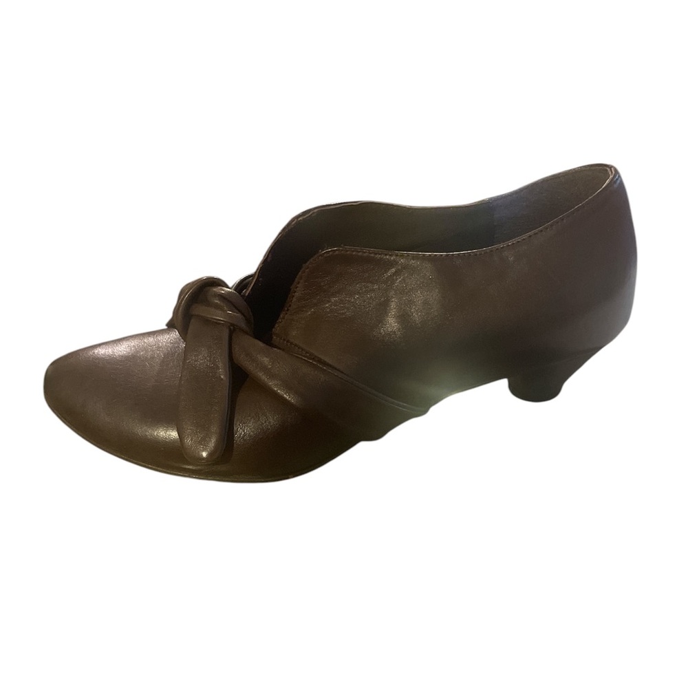 RYLKO Polish made natural leather pumps EUC no flaws. Very gently worn